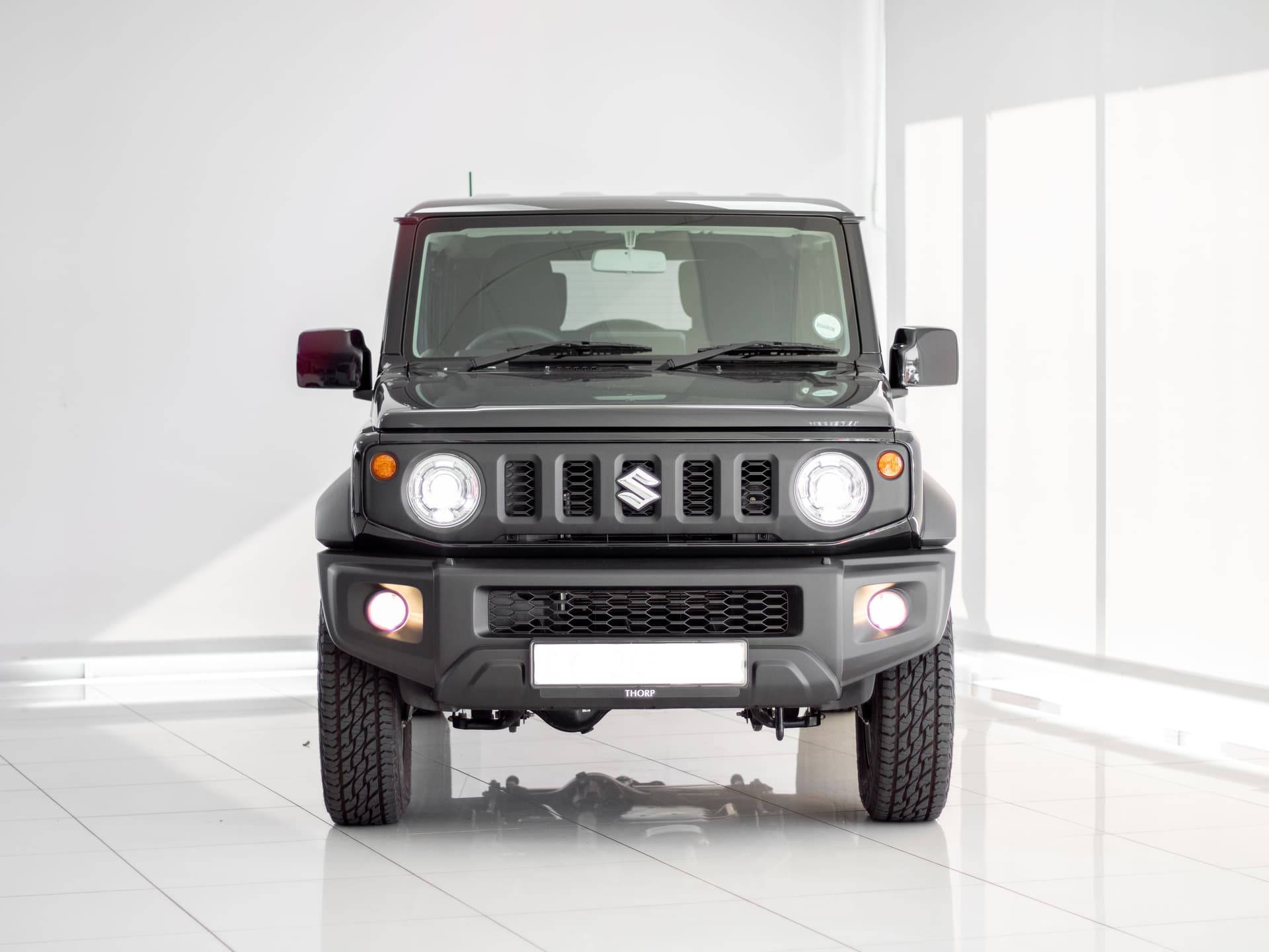 Suzuki Jimny 5-door Suzuki Jimny 1.5 GLX 5MT 5Dr