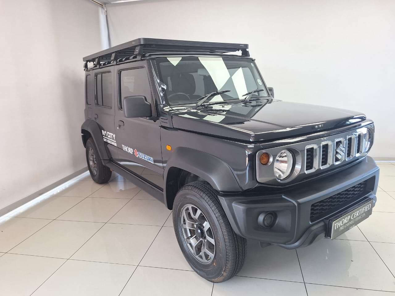 Suzuki Jimny 5-door Suzuki Jimny 1.5 GL 5Dr