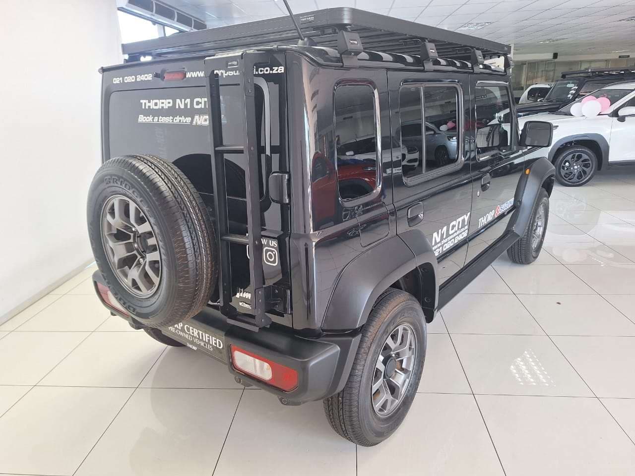 Suzuki Jimny 5-door Suzuki Jimny 1.5 GL 5Dr