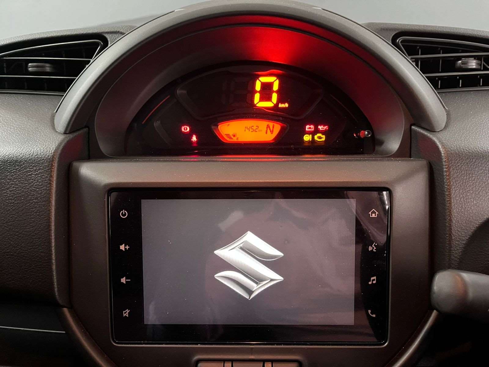 Suzuki S-Presso Suzuki S-Presso 1.0 GL+ AMT